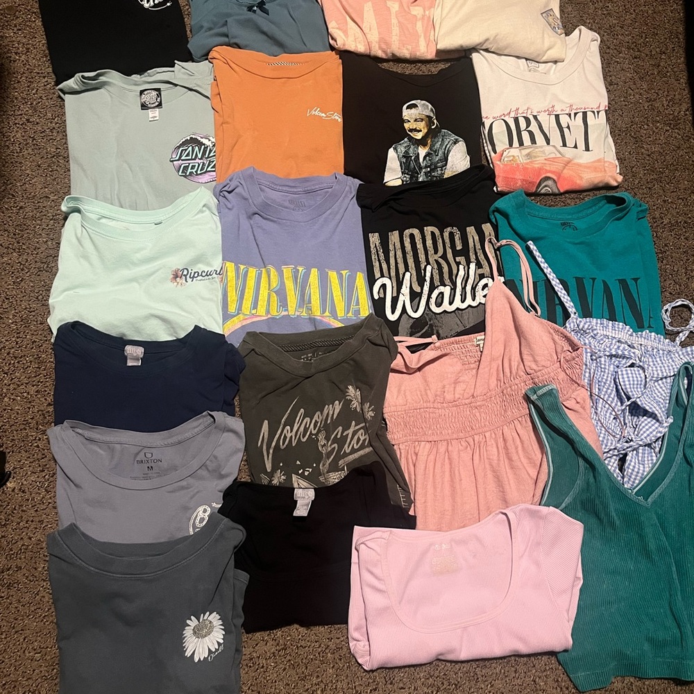 Brand name women shirts
